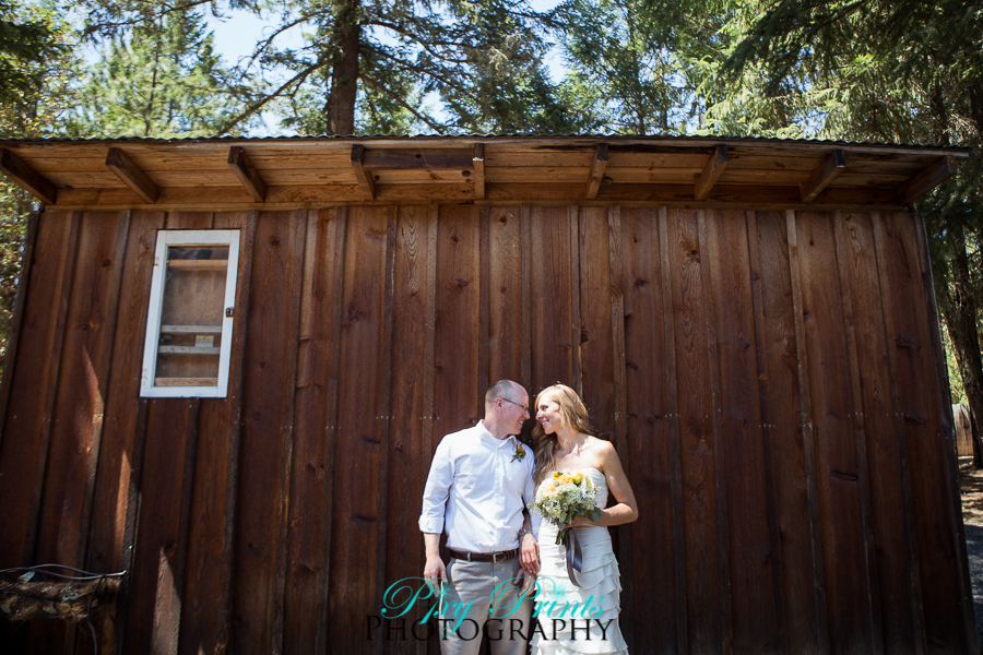 Oregon Backyard Wedding-1011
