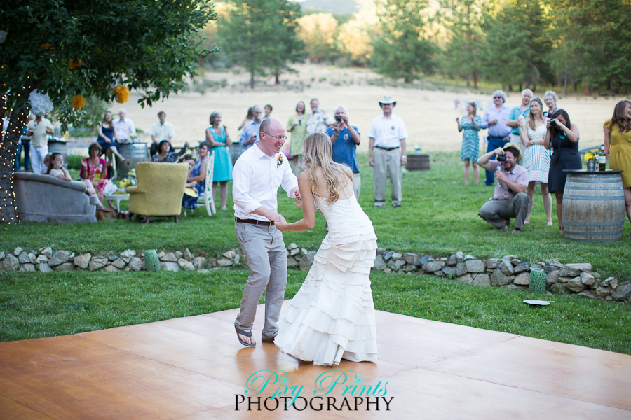 Oregon Backyard Wedding-1039