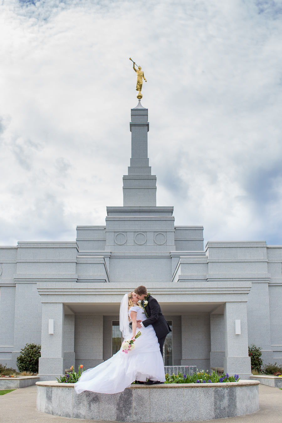 Central Point Mormon Temple wedding-2017