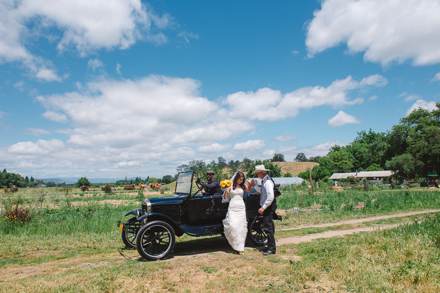 Wedding at Hanley Farms-1037